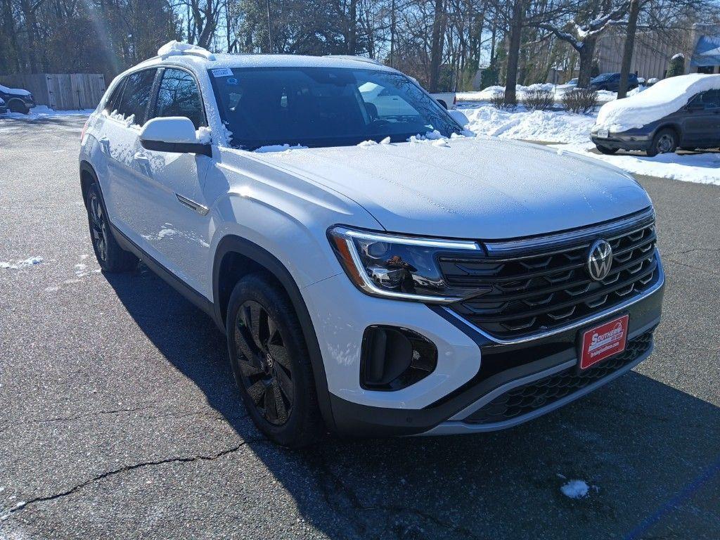 new 2025 Volkswagen Atlas Cross Sport car, priced at $43,776