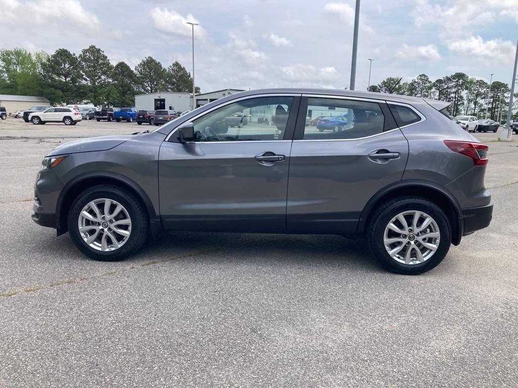 used 2020 Nissan Rogue Sport car, priced at $18,599