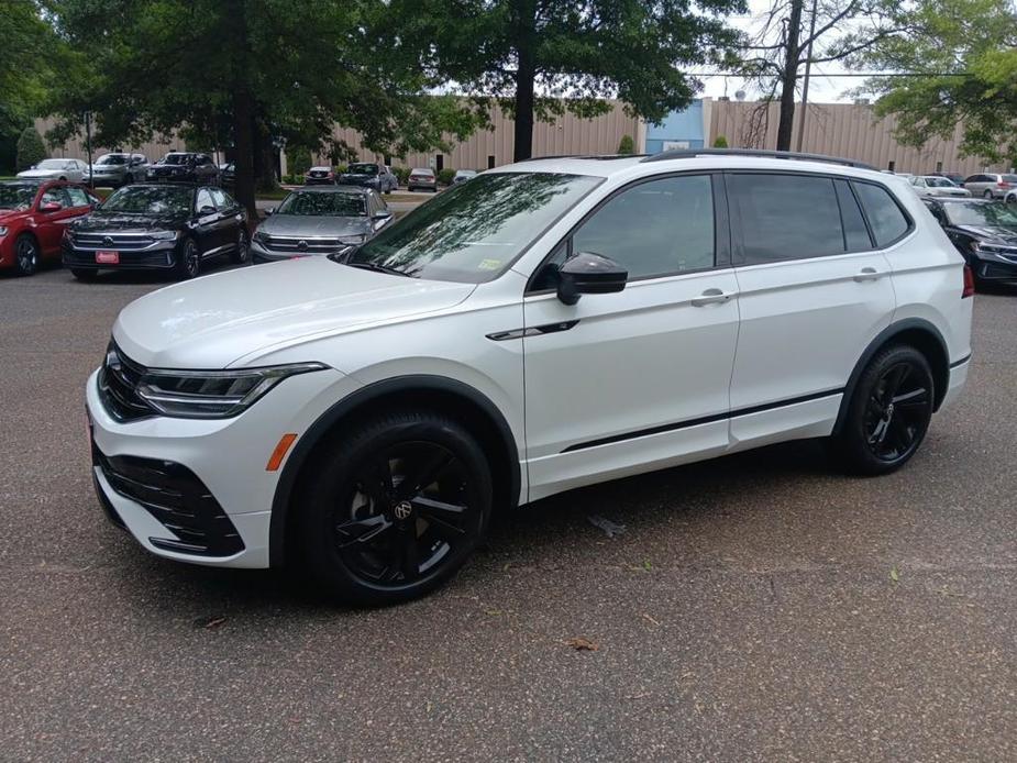 new 2024 Volkswagen Tiguan car, priced at $35,056