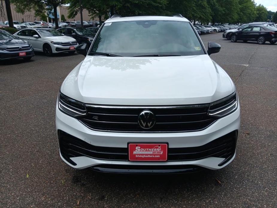 new 2024 Volkswagen Tiguan car, priced at $35,056