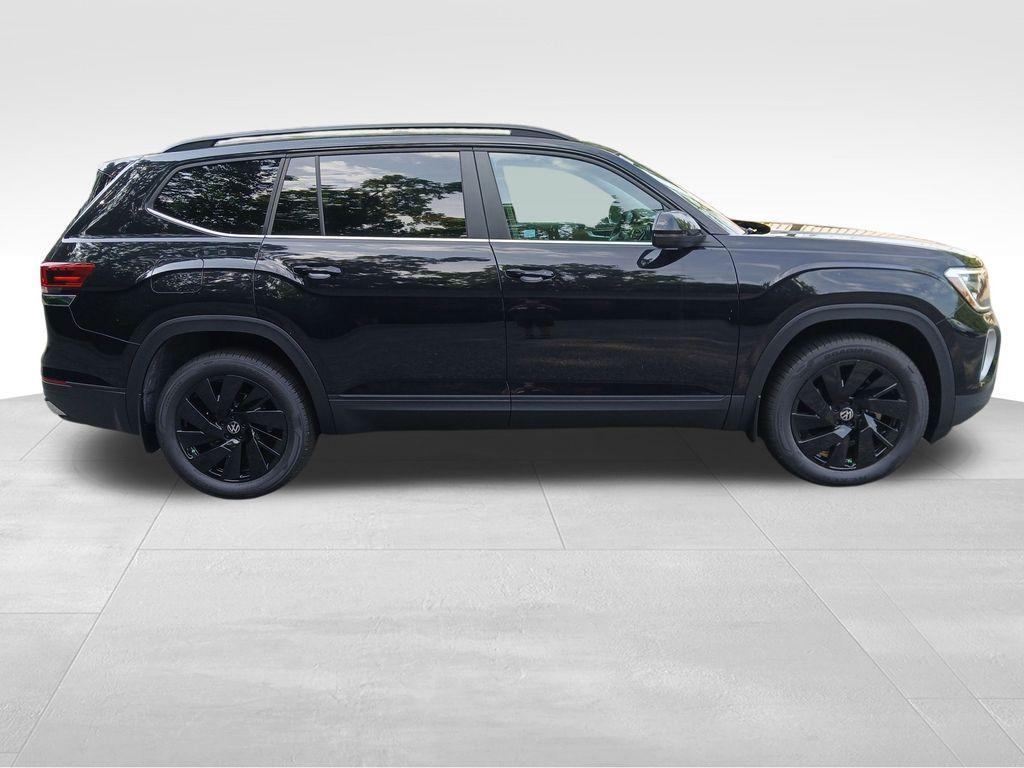 new 2025 Volkswagen Atlas car, priced at $41,861