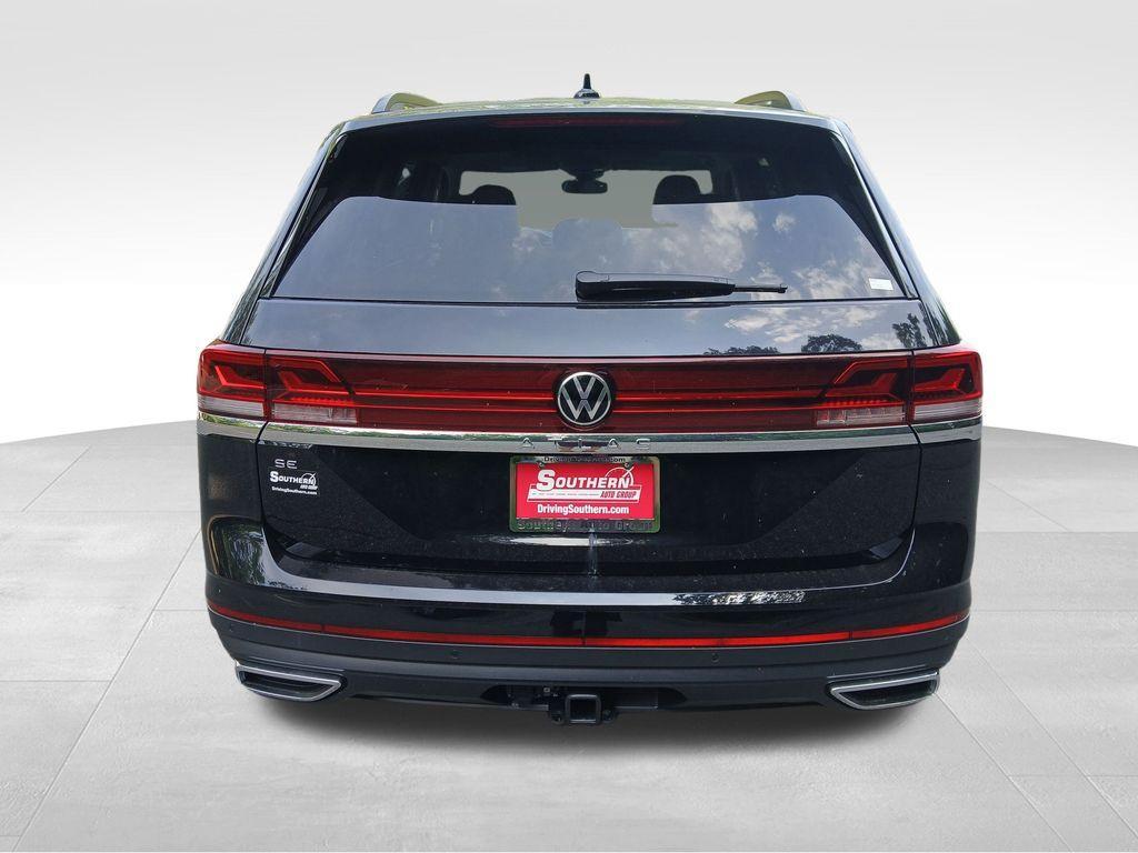 new 2025 Volkswagen Atlas car, priced at $41,861