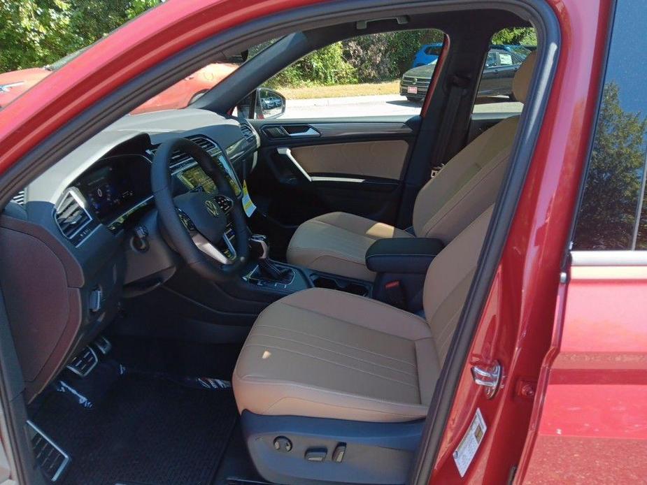 new 2024 Volkswagen Tiguan car, priced at $33,768