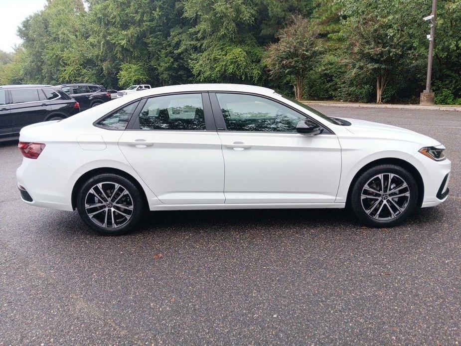 new 2025 Volkswagen Jetta car, priced at $24,526