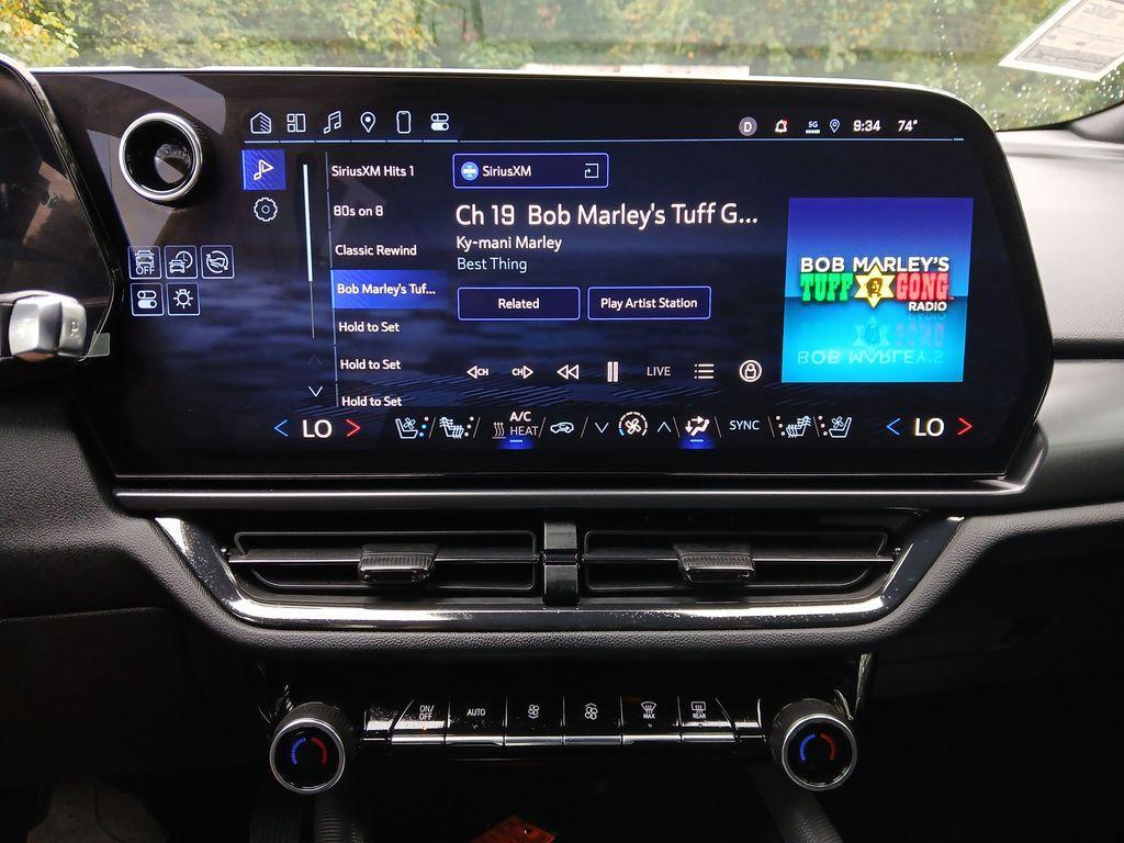 used 2024 Chevrolet Equinox EV car, priced at $28,215