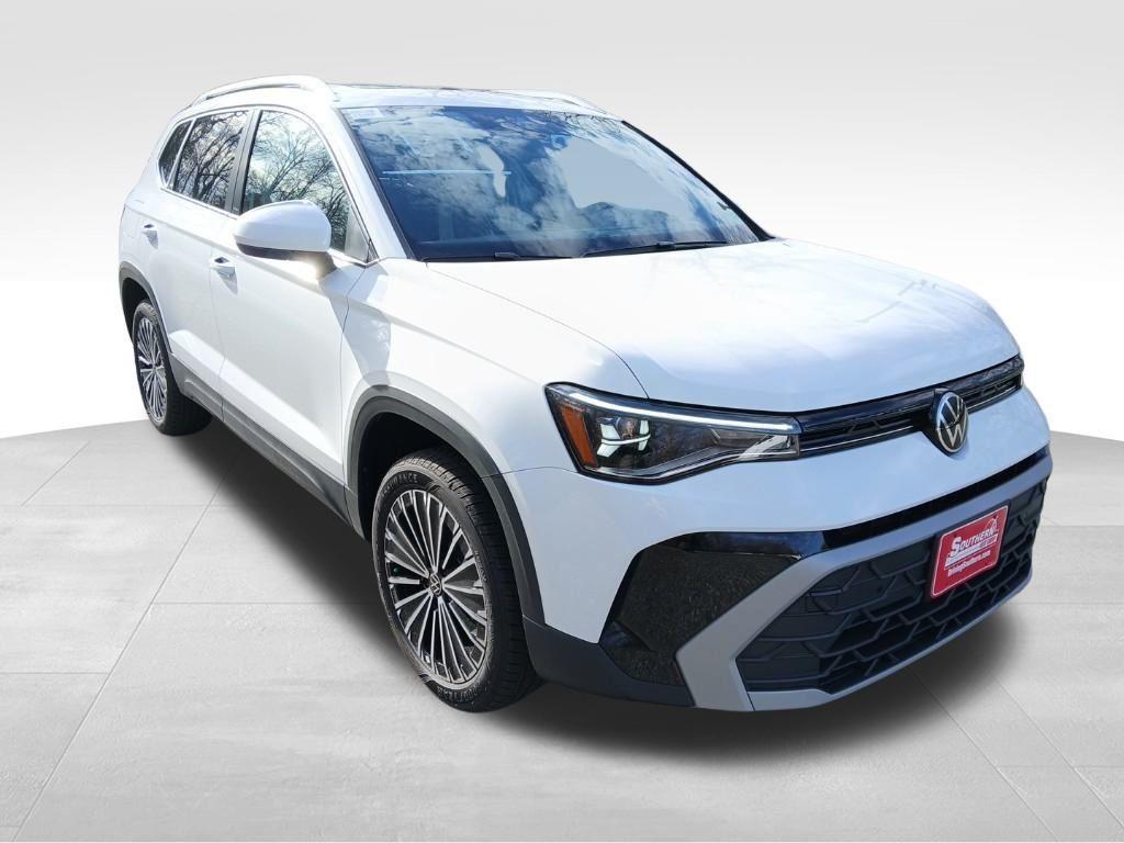 new 2025 Volkswagen Taos car, priced at $29,323