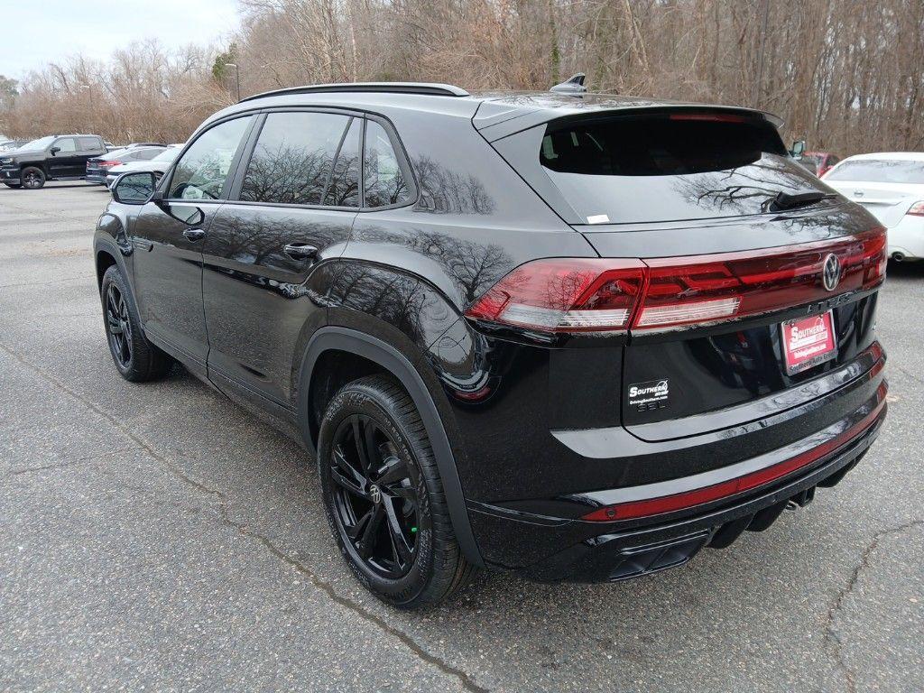 new 2025 Volkswagen Atlas Cross Sport car, priced at $48,237