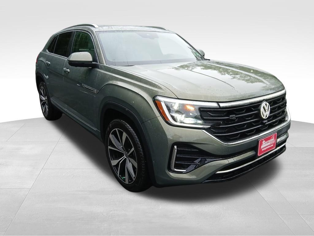 new 2025 Volkswagen Atlas Cross Sport car, priced at $52,148