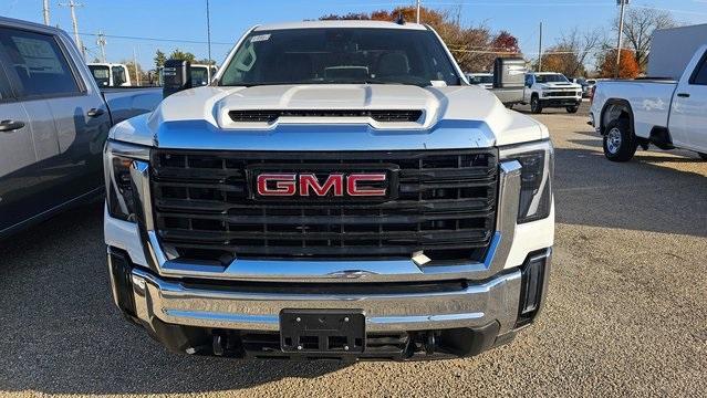 new 2024 GMC Sierra 2500 car, priced at $52,379