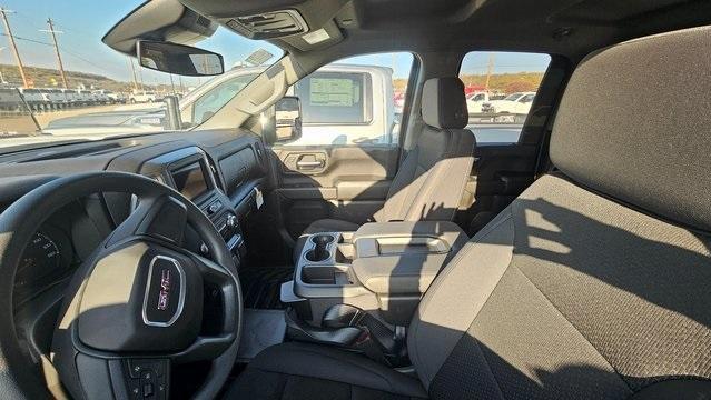 new 2024 GMC Sierra 2500 car, priced at $52,379