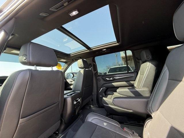 used 2022 GMC Yukon XL car, priced at $54,332
