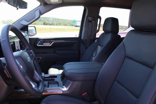 new 2025 Chevrolet Silverado 1500 car, priced at $62,282