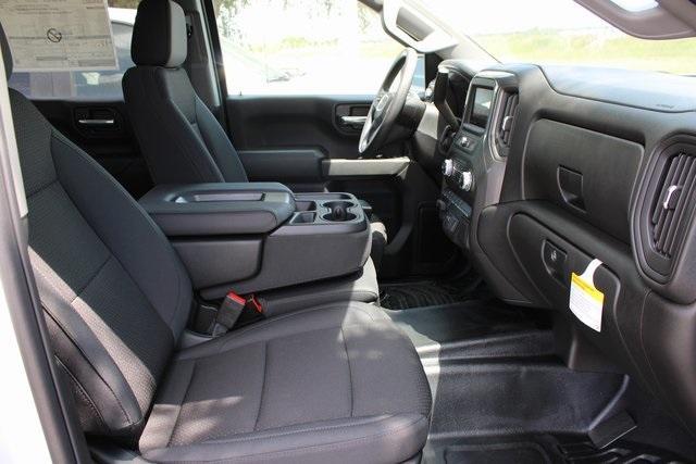 new 2025 GMC Sierra 1500 car, priced at $46,586