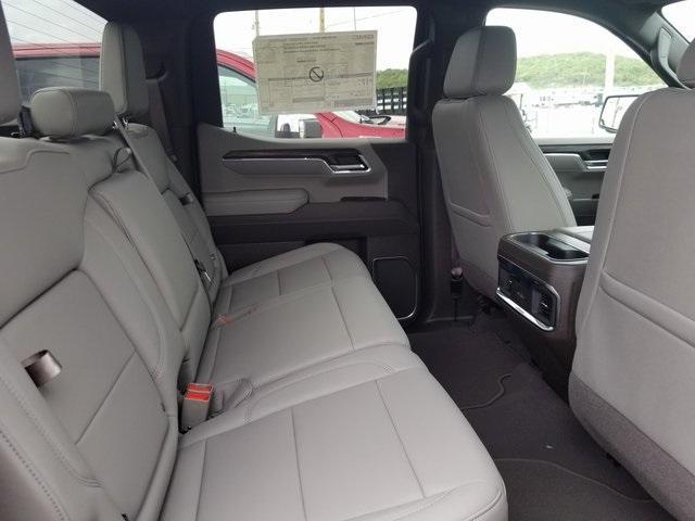 new 2025 GMC Sierra 1500 car, priced at $58,076