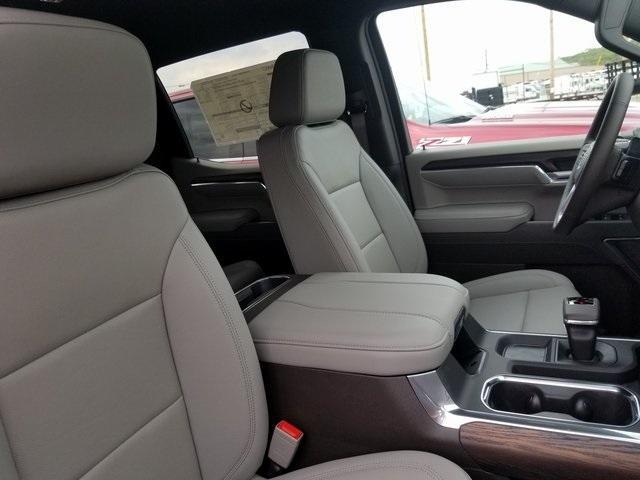 new 2025 GMC Sierra 1500 car, priced at $58,076