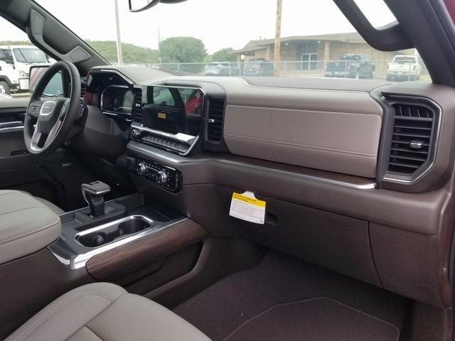 new 2025 GMC Sierra 1500 car, priced at $58,076