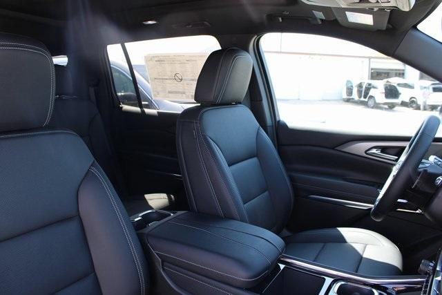 new 2025 Chevrolet Traverse car, priced at $45,899