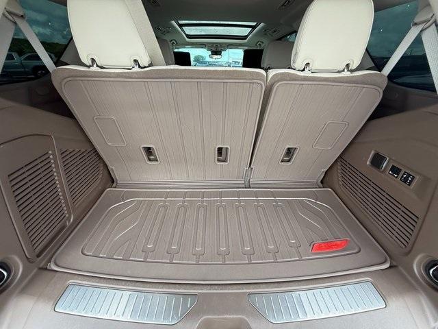 used 2024 GMC Yukon car, priced at $79,325
