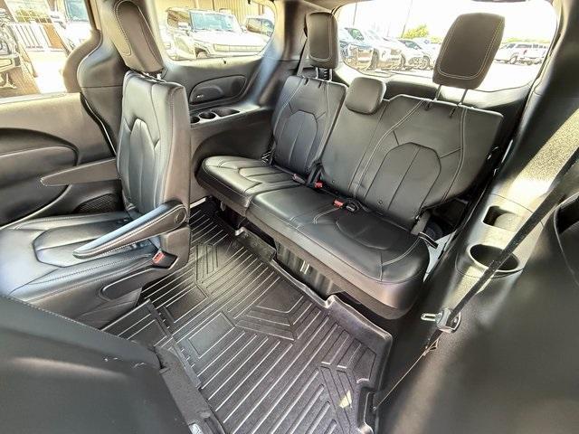 used 2020 Chrysler Pacifica car, priced at $27,865