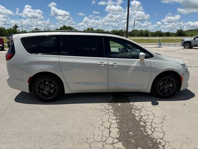 used 2020 Chrysler Pacifica car, priced at $27,865