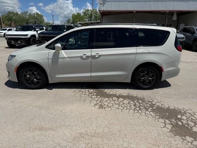 used 2020 Chrysler Pacifica car, priced at $27,865