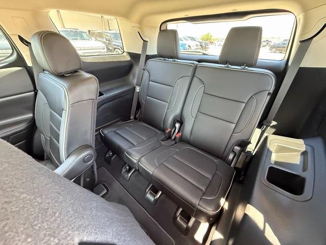 used 2023 GMC Acadia car, priced at $40,060