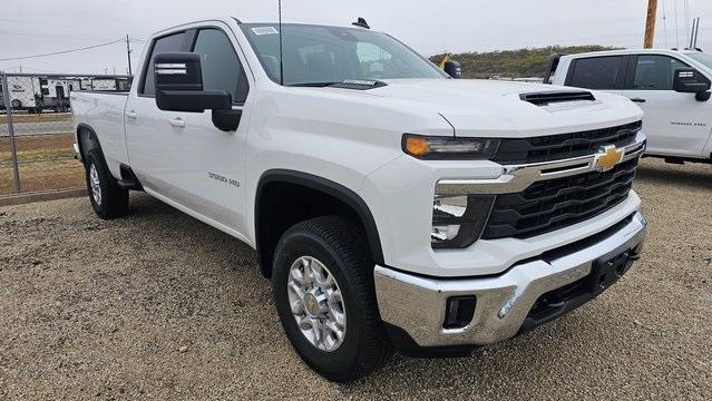 new 2025 Chevrolet Silverado 3500 car, priced at $70,870