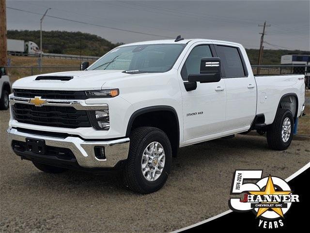 new 2025 Chevrolet Silverado 3500 car, priced at $70,870