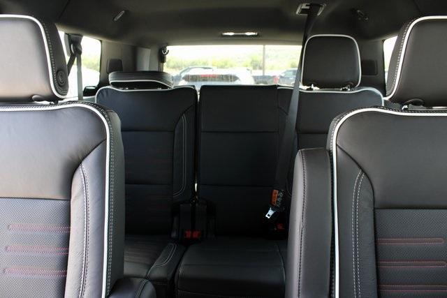 new 2025 GMC Yukon XL car, priced at $102,095