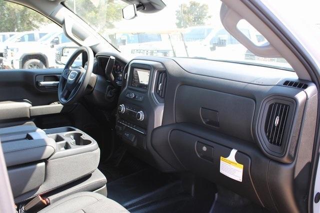 new 2026 GMC Sierra 1500 car, priced at $50,695