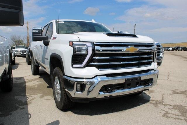 new 2025 Chevrolet Silverado 3500 car, priced at $67,477