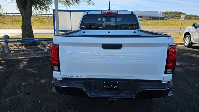 new 2024 Chevrolet Colorado car, priced at $35,300