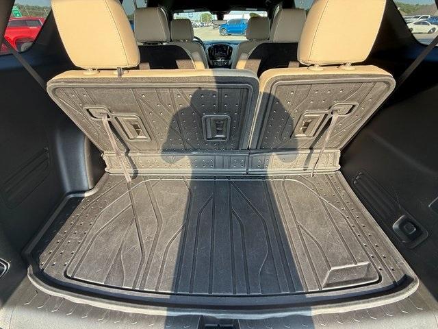 used 2023 Chevrolet Traverse car, priced at $40,875