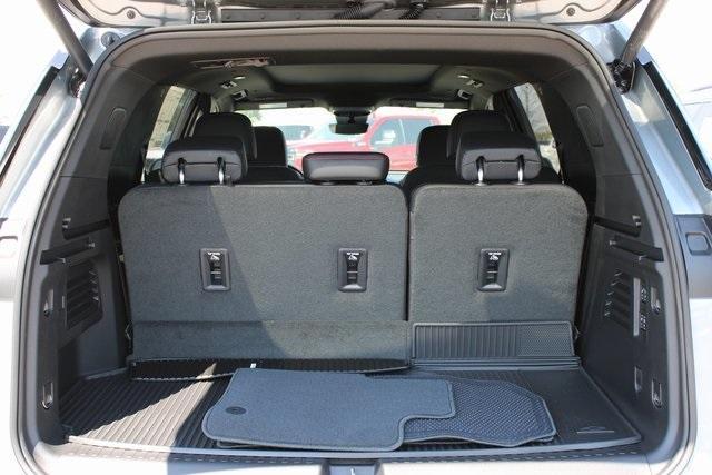 new 2026 Chevrolet Traverse car, priced at $58,770