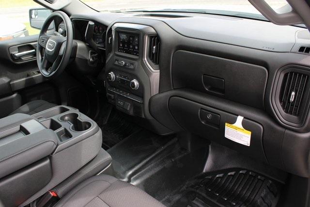 new 2025 GMC Sierra 1500 car, priced at $43,047