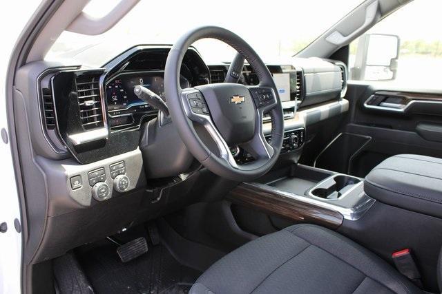 new 2025 Chevrolet Silverado 3500 car, priced at $75,190