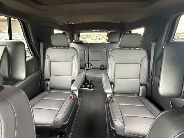 used 2025 GMC Yukon car, priced at $86,432