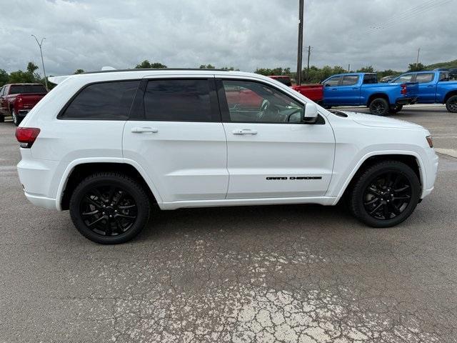 used 2018 Jeep Grand Cherokee car, priced at $18,313