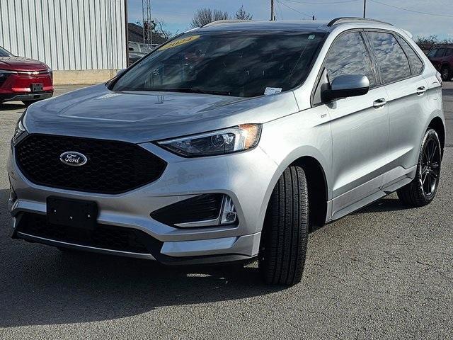 used 2024 Ford Edge car, priced at $35,146