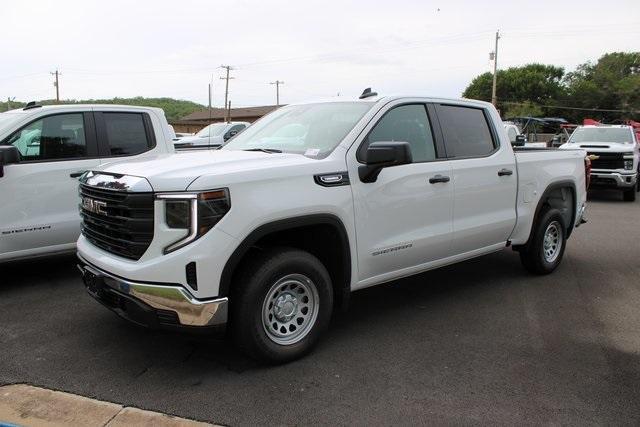new 2025 GMC Sierra 1500 car, priced at $45,062