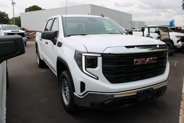 new 2025 GMC Sierra 1500 car, priced at $43,062
