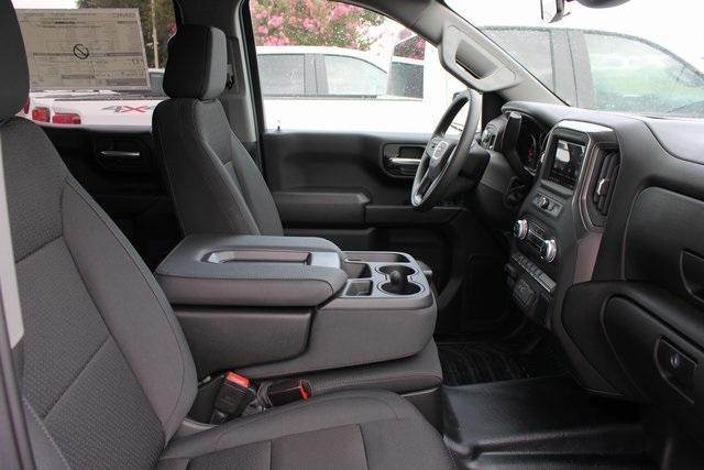 new 2025 GMC Sierra 1500 car, priced at $46,401