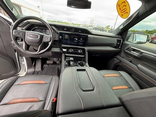used 2022 GMC Sierra 1500 car, priced at $49,386