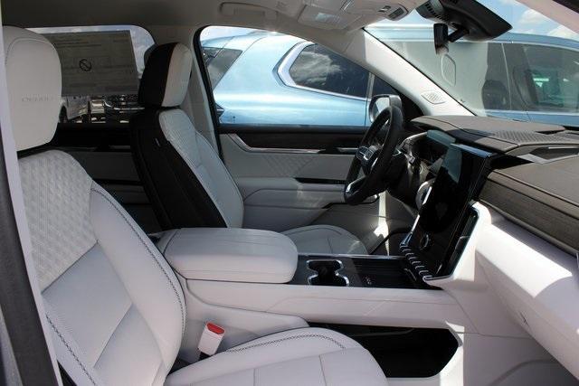 new 2025 GMC Acadia car, priced at $56,385