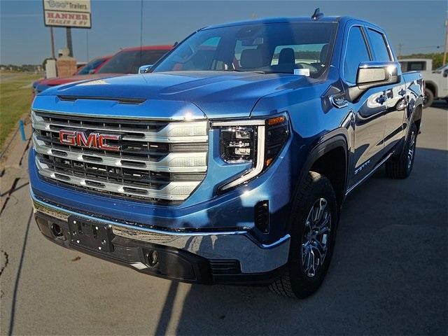 new 2024 GMC Sierra 1500 car, priced at $54,374