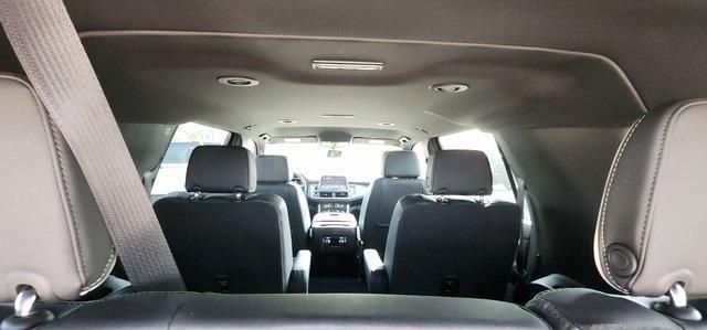 used 2022 GMC Yukon XL car, priced at $61,876