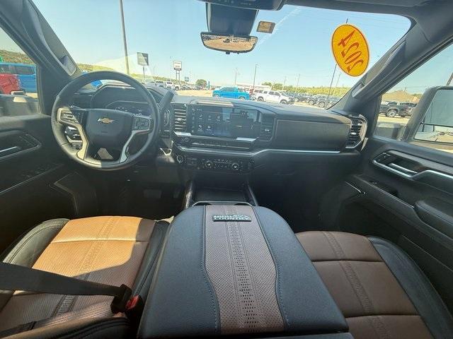 used 2024 Chevrolet Silverado 2500 car, priced at $69,891