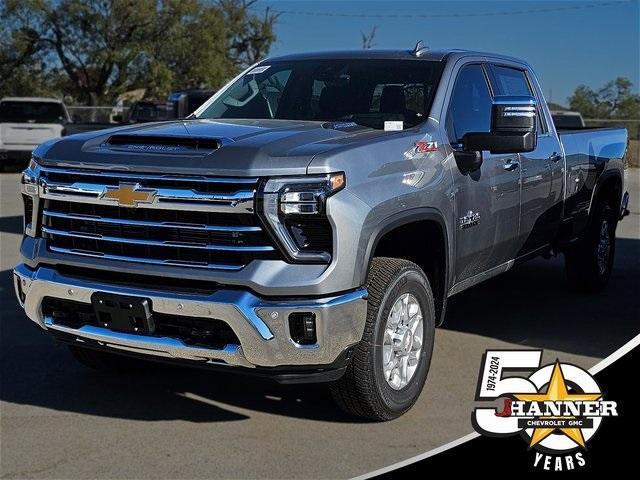 new 2025 Chevrolet Silverado 3500 car, priced at $80,260