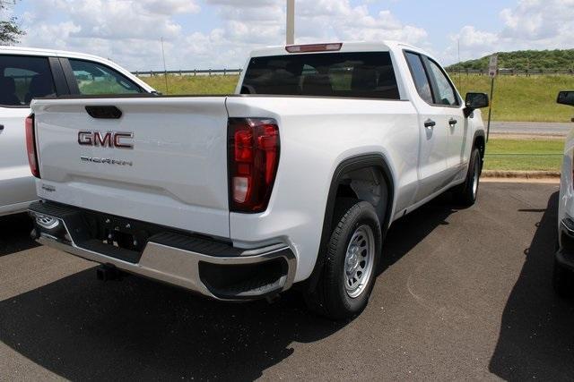 new 2025 GMC Sierra 1500 car, priced at $41,684