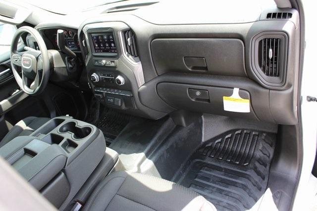 new 2025 GMC Sierra 1500 car, priced at $41,684